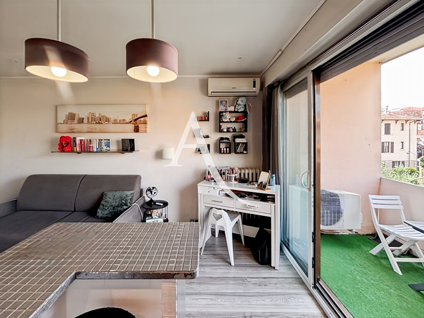 Appartement LE CANNET (06110) 1 pièce 21.00 m²