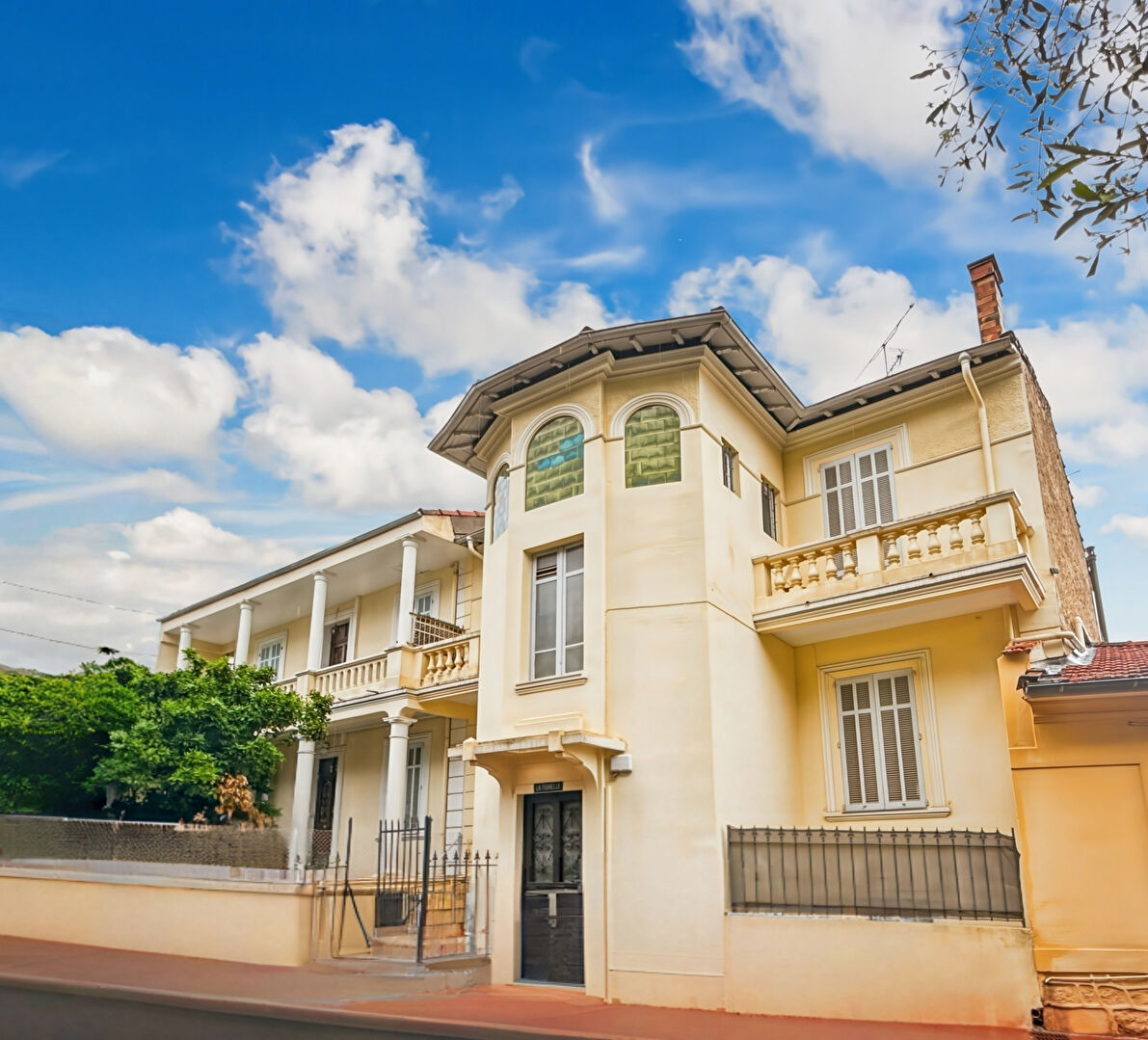 Maison de ville CANNES (06400) 10 pièces 215.69 m²