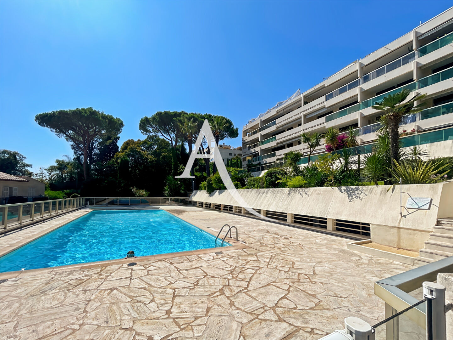 Appartement LE CANNET (06110) 1 pièce 22.01 m²