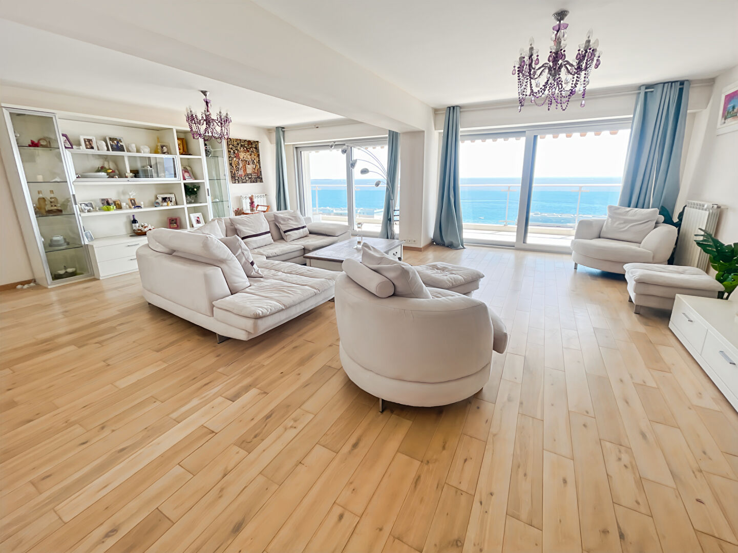 Appartement CANNES (06400) 6 pièces 206.72 m²