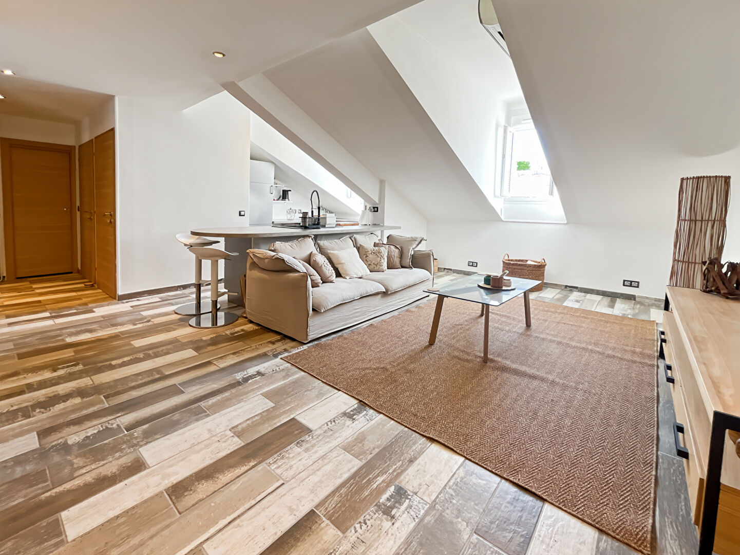 Appartement CANNES (06400) 2 pièces 44.07 m²