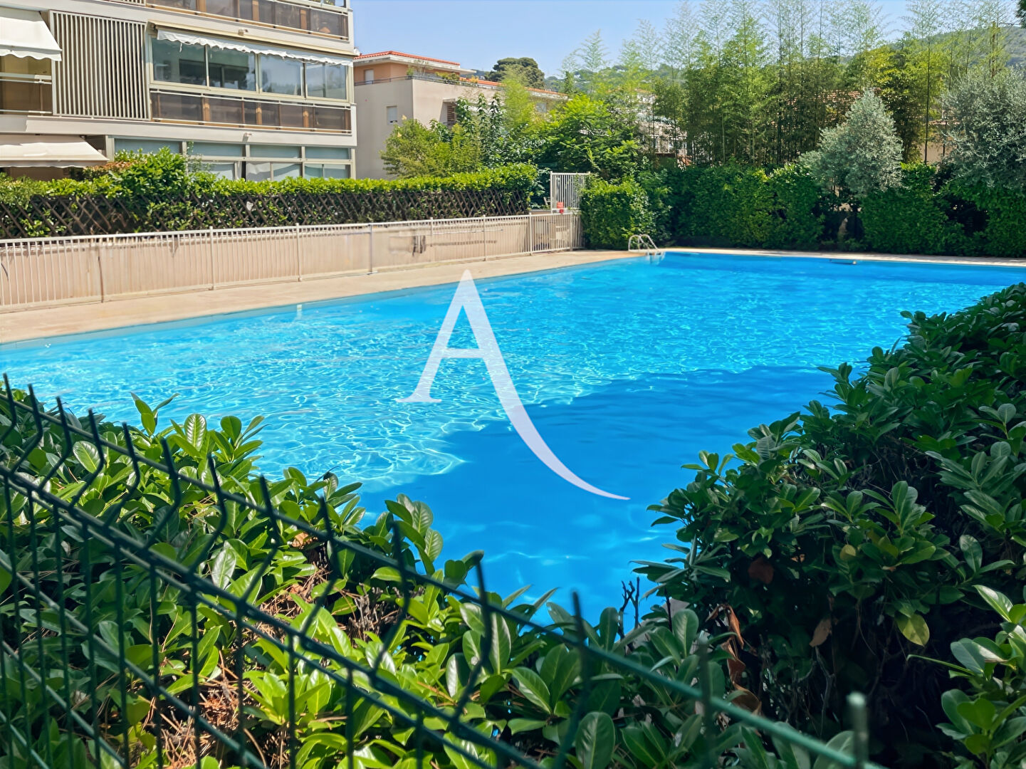 Appartement LE CANNET (06110) 2 pièces 52.00 m²