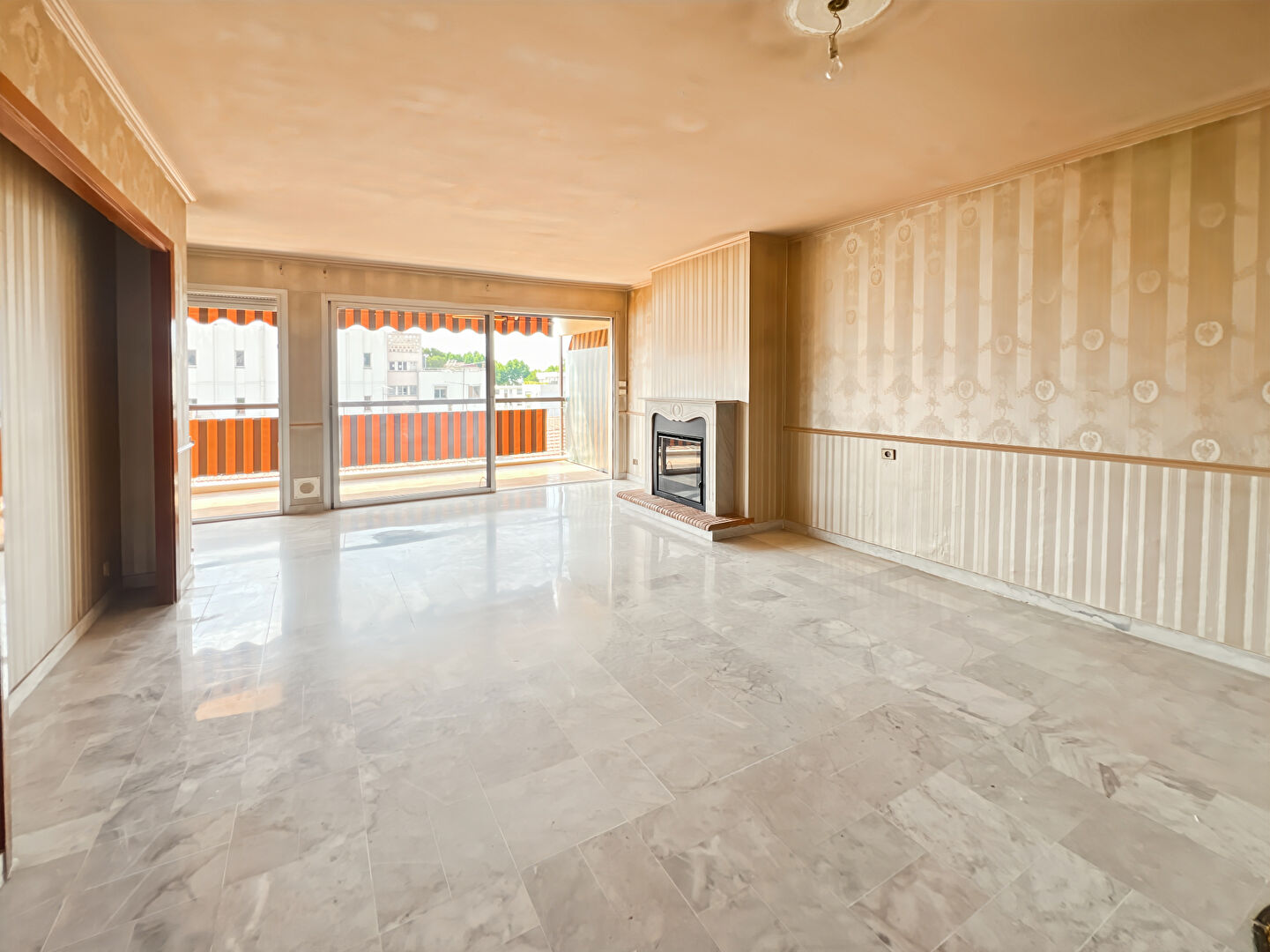 Appartement CAGNES SUR MER (06800) 4 pièces 96.09 m²