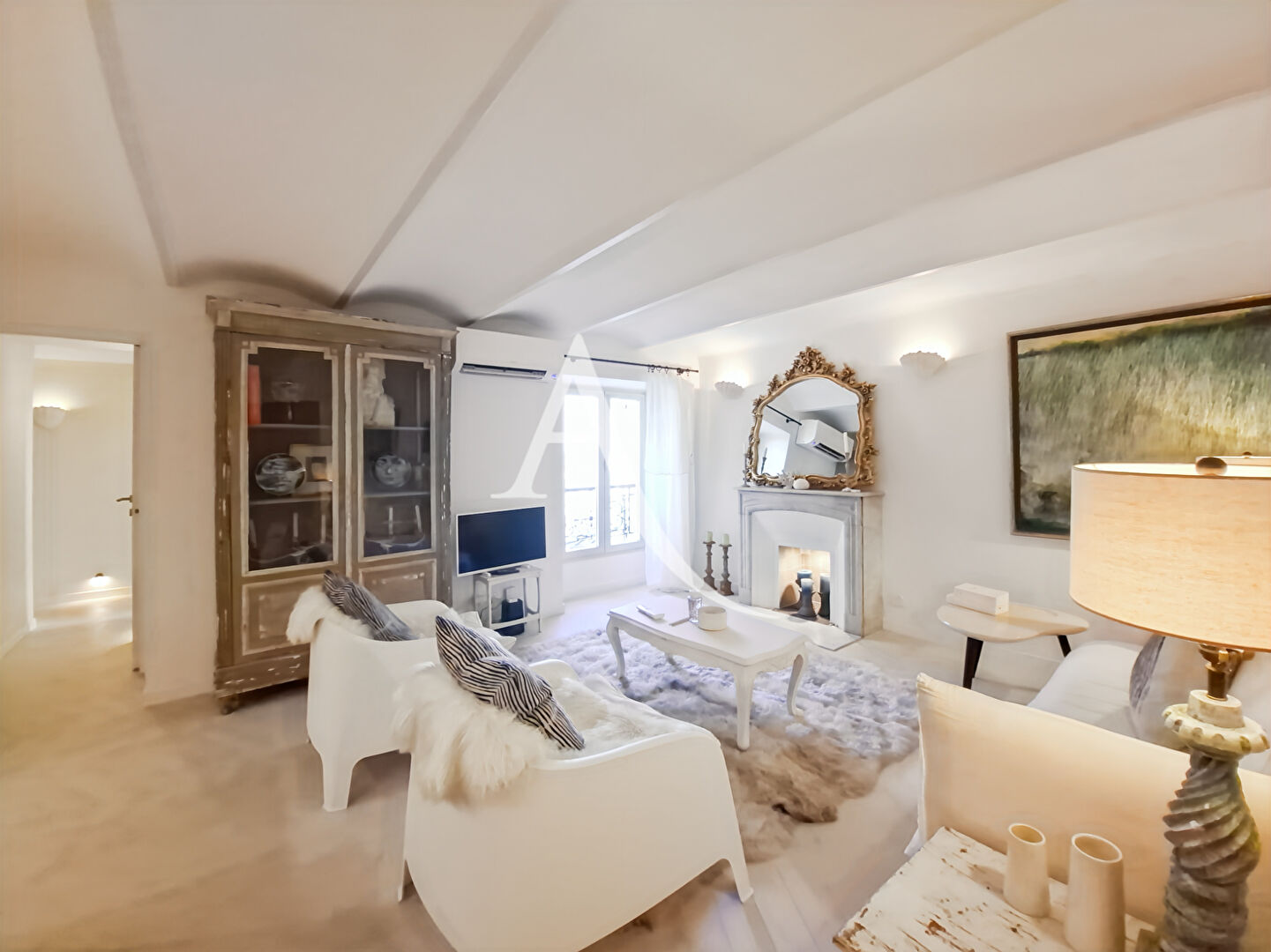 Appartement CANNES (06400) 4 pièces 82.71 m²