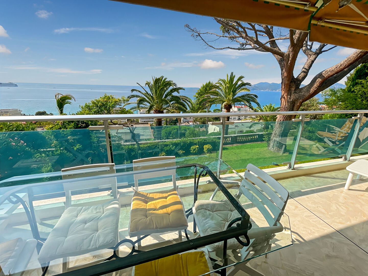 Appartement CANNES (06400) 4 pièces 95.65 m²