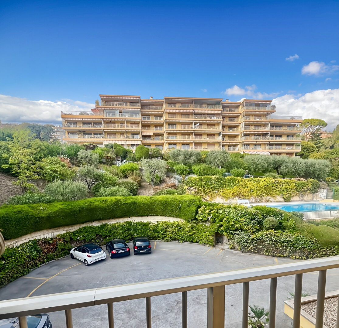Appartement GRASSE (06130) 4 pièces 93.00 m²
