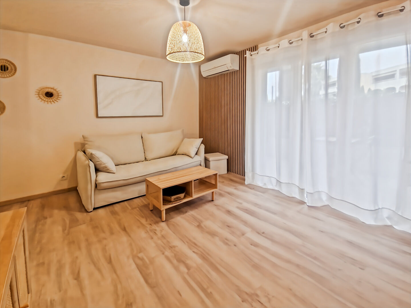 Appartement LE CANNET (06110) 1 pièce 23.48 m²