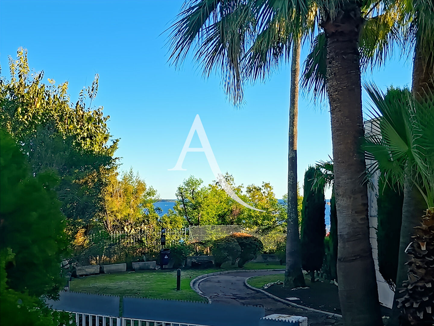 Appartement CANNES (06150) 2 pièces 22.30 m²