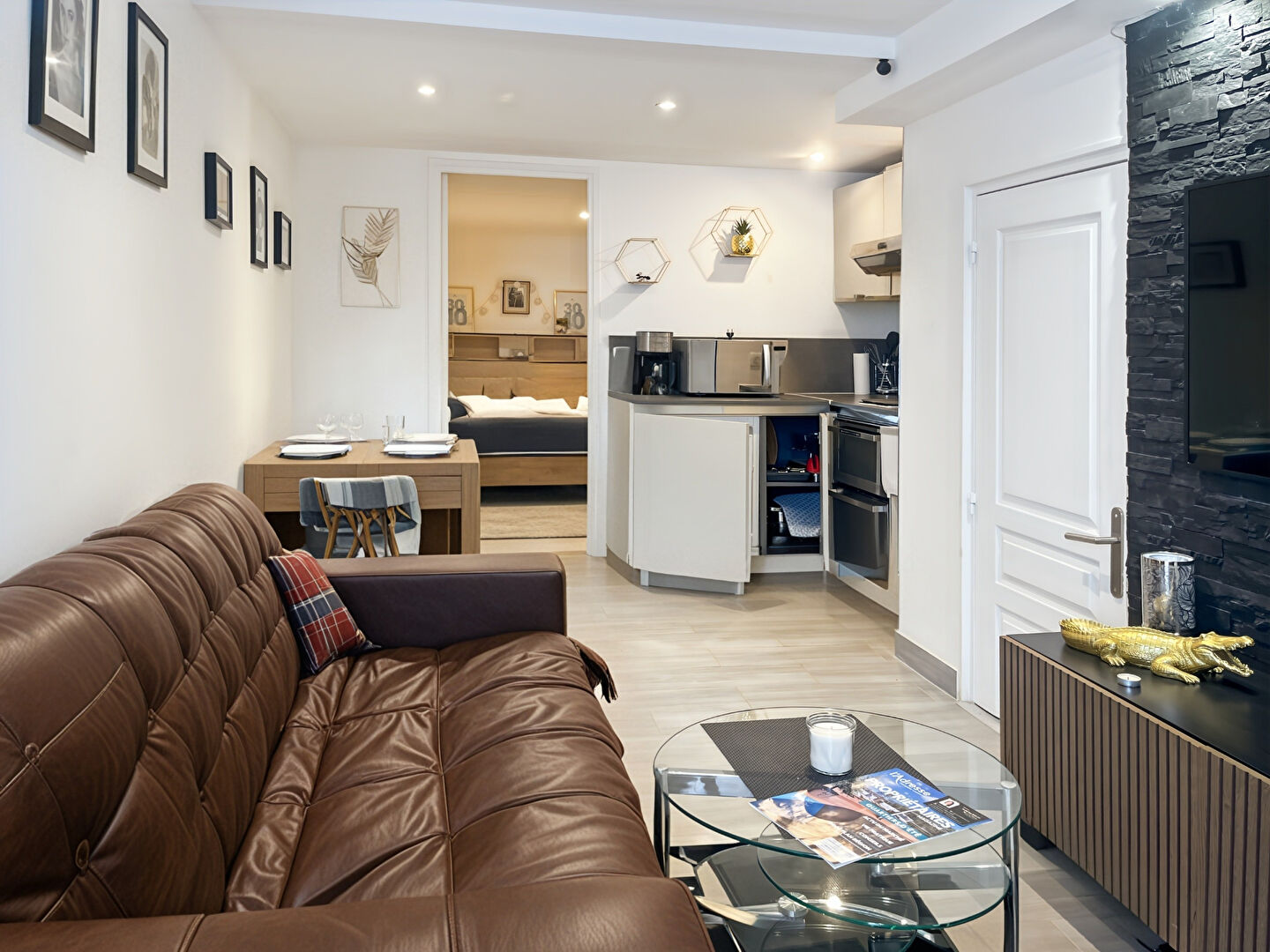 Appartement CANNES (06400) 2 pièces 30.00 m²