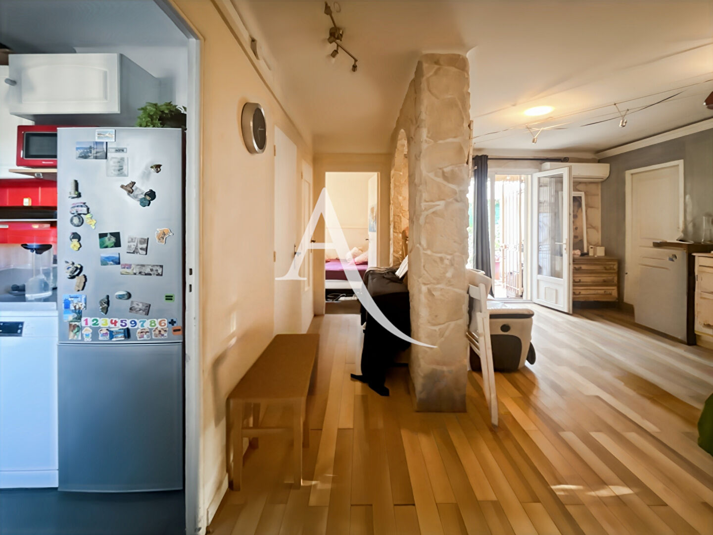 Appartement CANNES (06400) 4 pièces 59.85 m²