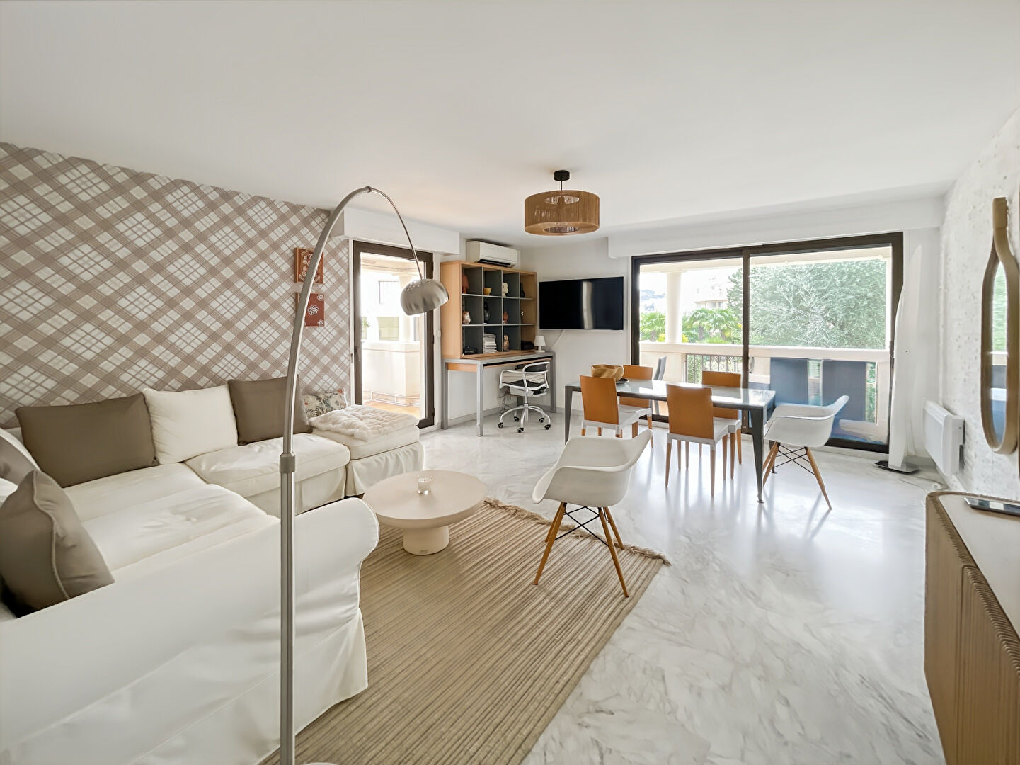 Appartement CANNES (06400) 3 pièces 67.00 m²