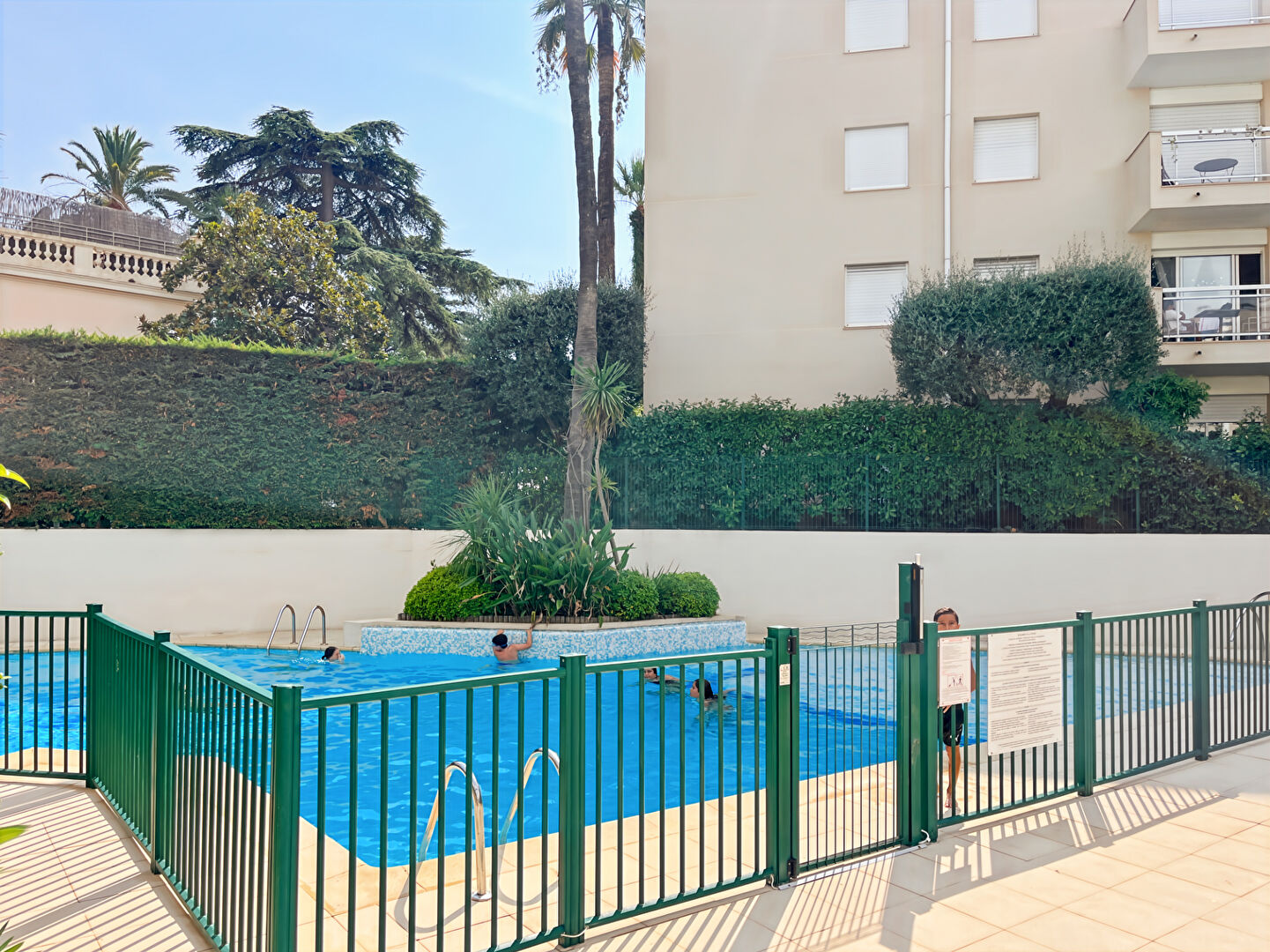 Appartement CANNES (06400) 2 pi&egrave;ces 49.24 m&sup2;