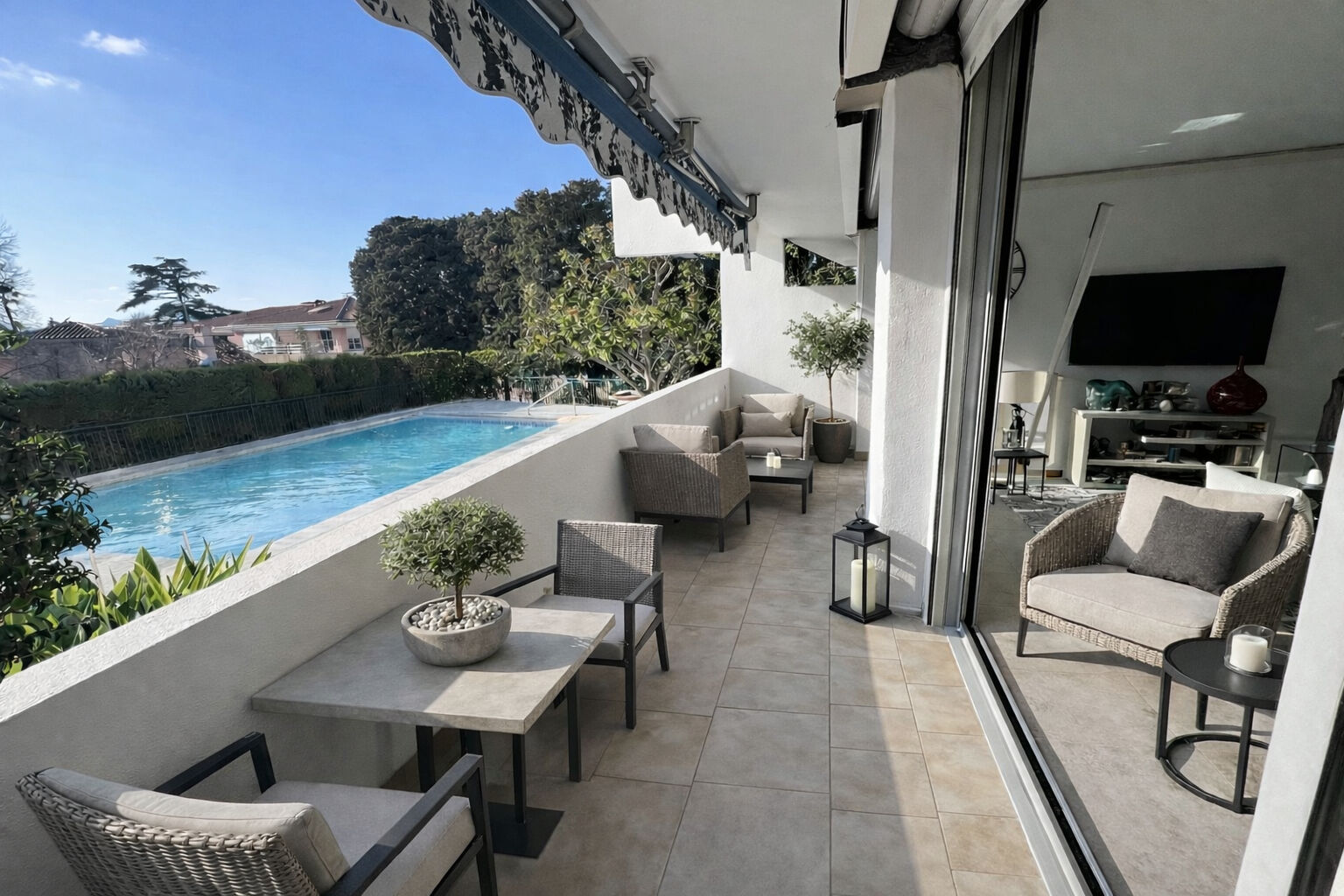 Appartement CANNES (06400) 3 pi&egrave;ces 90.00 m&sup2;