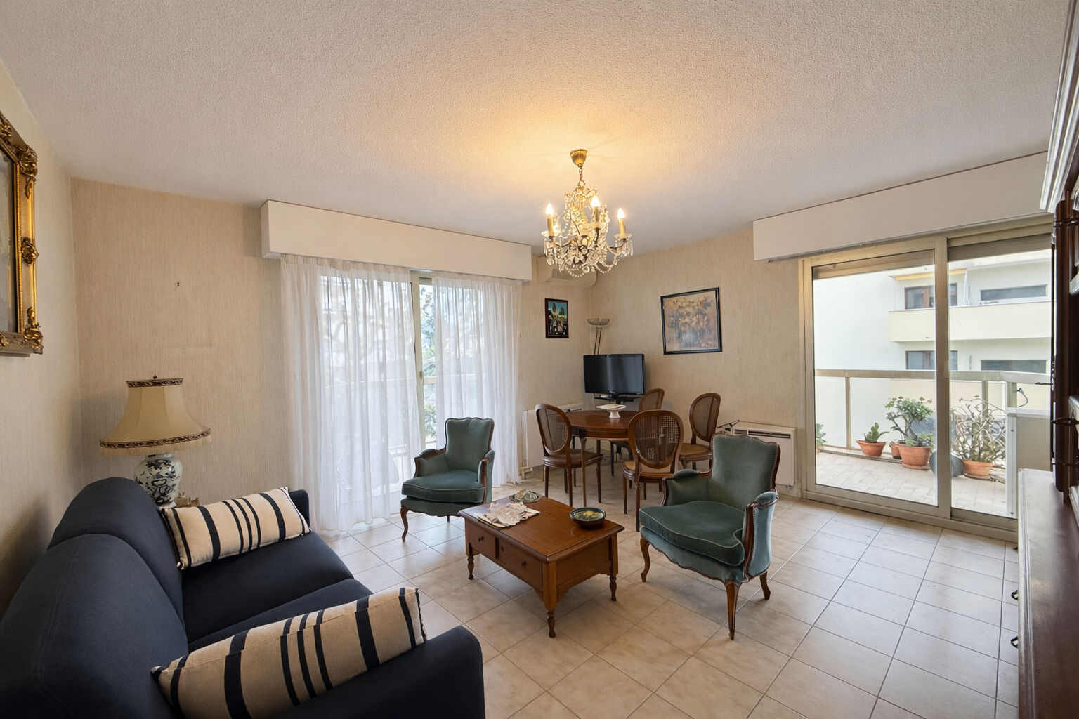 Appartement LE CANNET (06110) 2 pi&egrave;ces 45.00 m&sup2;