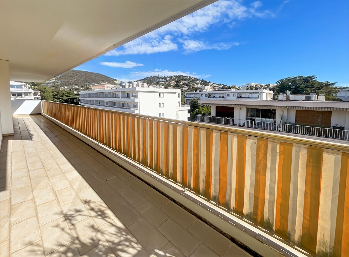 Appartement CANNES (06400) 4 pi&egrave;ces 94.11 m&sup2;