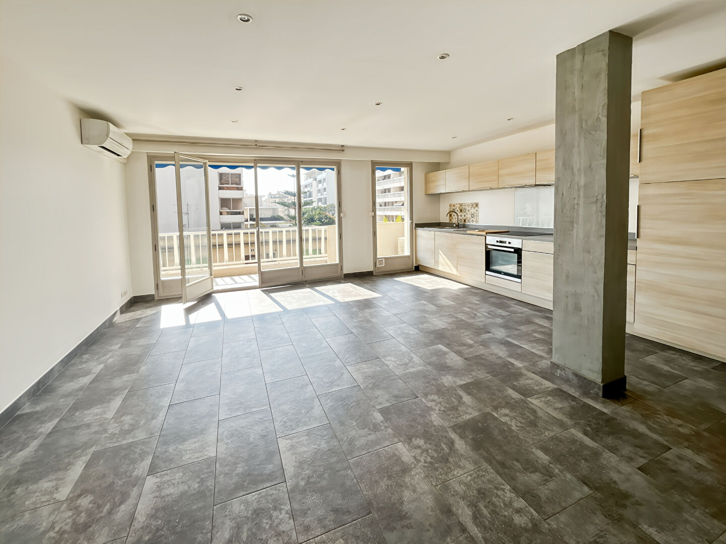 Appartement LE CANNET (06110) 2 pi&egrave;ces 47.35 m&sup2;