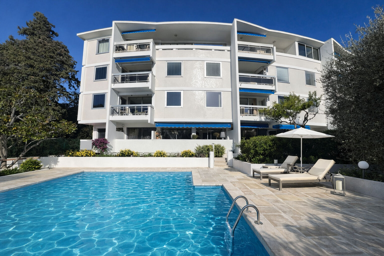 Appartement CANNES (06400) 3 pi&egrave;ces 90.00 m&sup2;