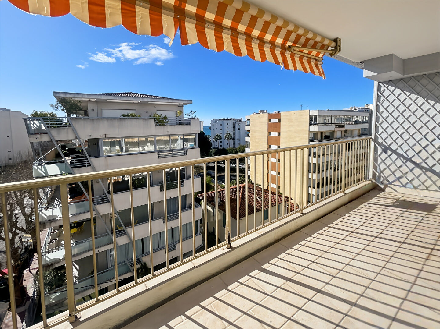 Appartement CANNES (06400) 4 pi&egrave;ces 94.11 m&sup2;
