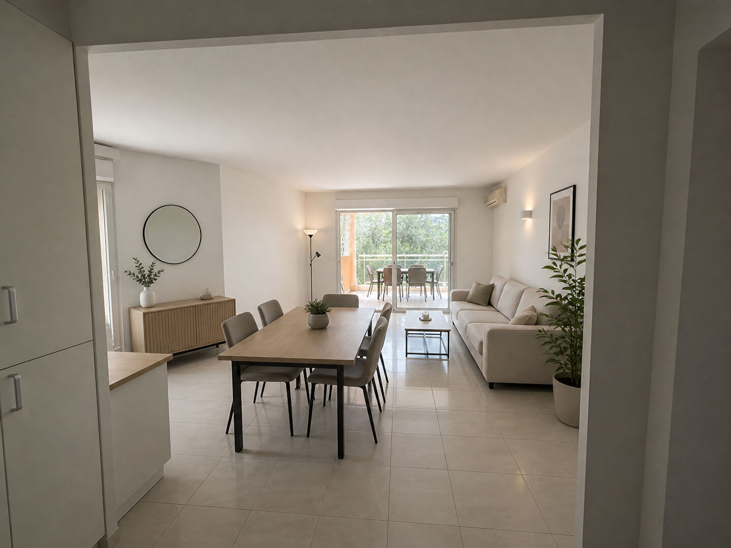 Appartement CANNES (06400) 2 pi&egrave;ces 55.00 m&sup2;