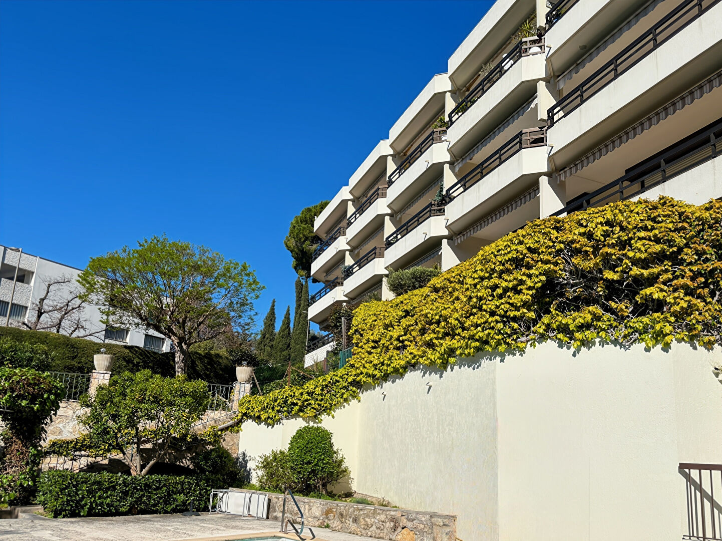 Appartement LE CANNET (06110) 1 pi&egrave;ce 33.65 m&sup2;