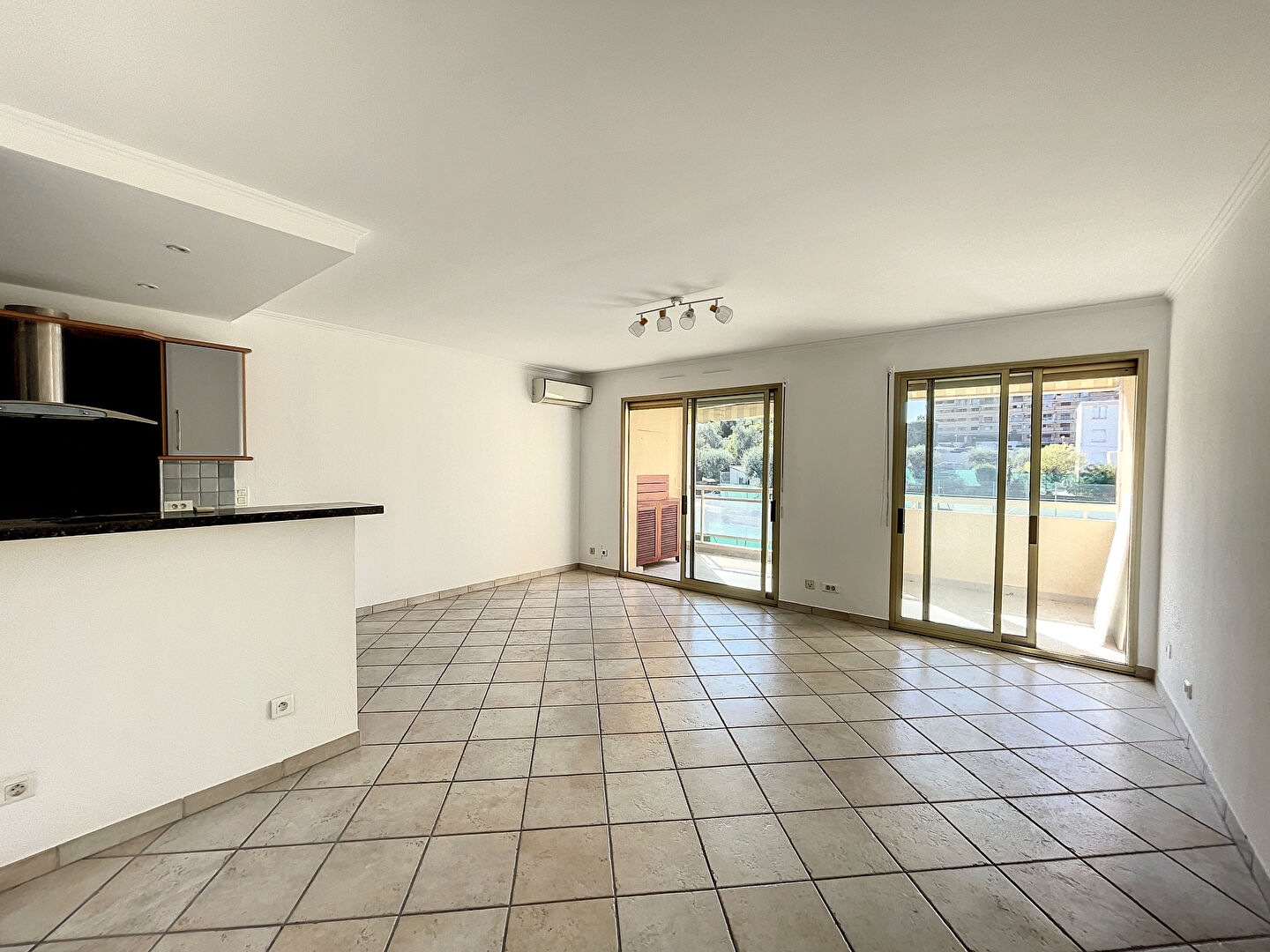 3-room Apartment - 62.70m² - Le Cannet — 62.70 sqm, 2 bedrooms, 1 bathroom — photo 3