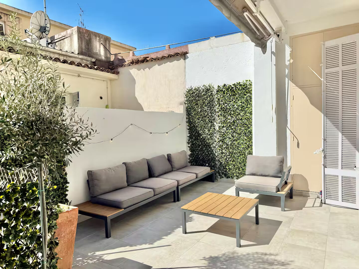 Appartement 3 pièces - 51.01m² - Cannes — 2 chambres — photo 2