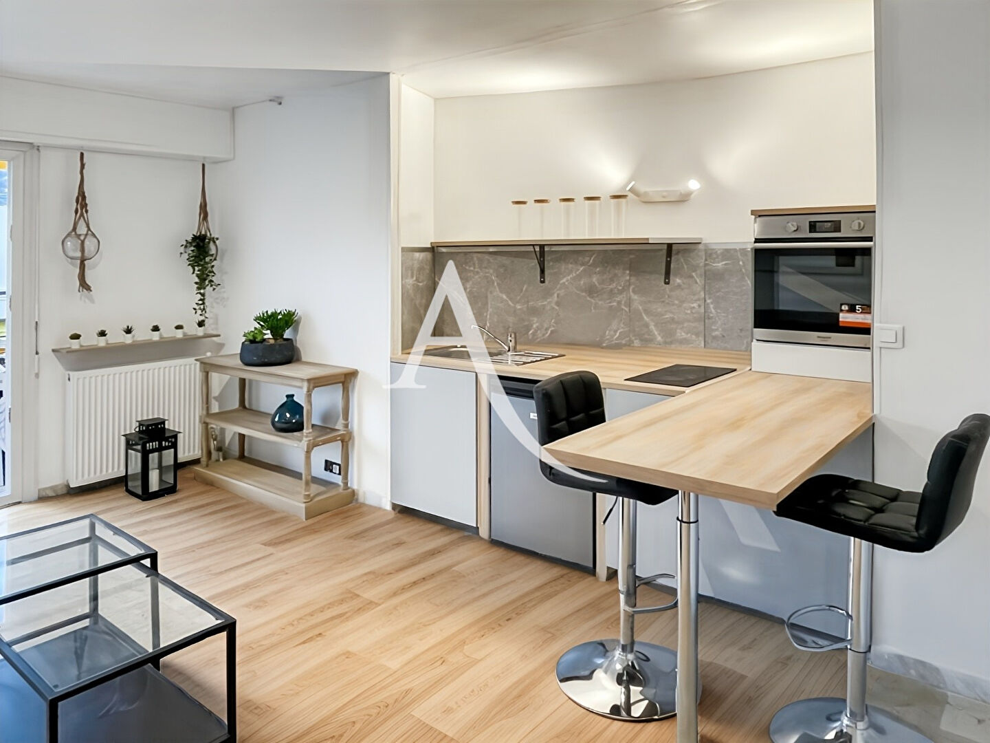 1 Room Apartment - 27.72m² - Le Cannet