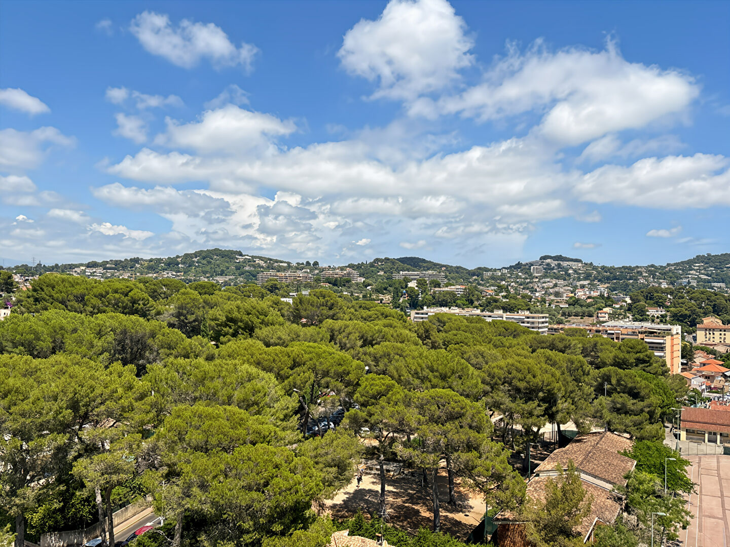Appartement LE CANNET (06110) 2 pi&egrave;ces 57.16 m&sup2;