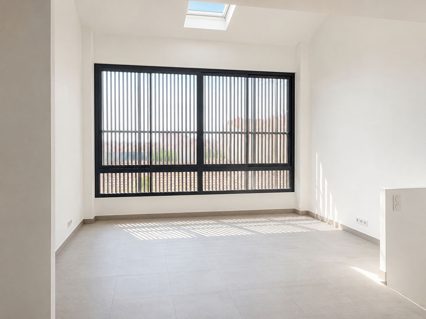 Appartement CANNES (06400) 4 pi&egrave;ces 108.00 m&sup2;