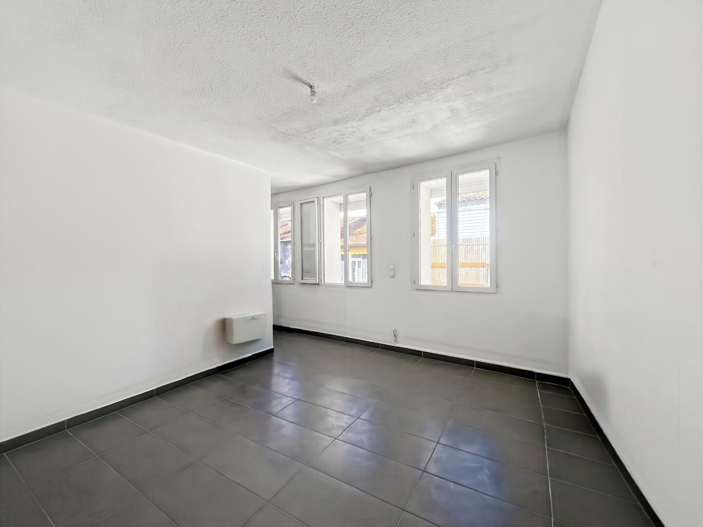 Appartement CANNES (06400) 1 pi&egrave;ce 24.51 m&sup2;