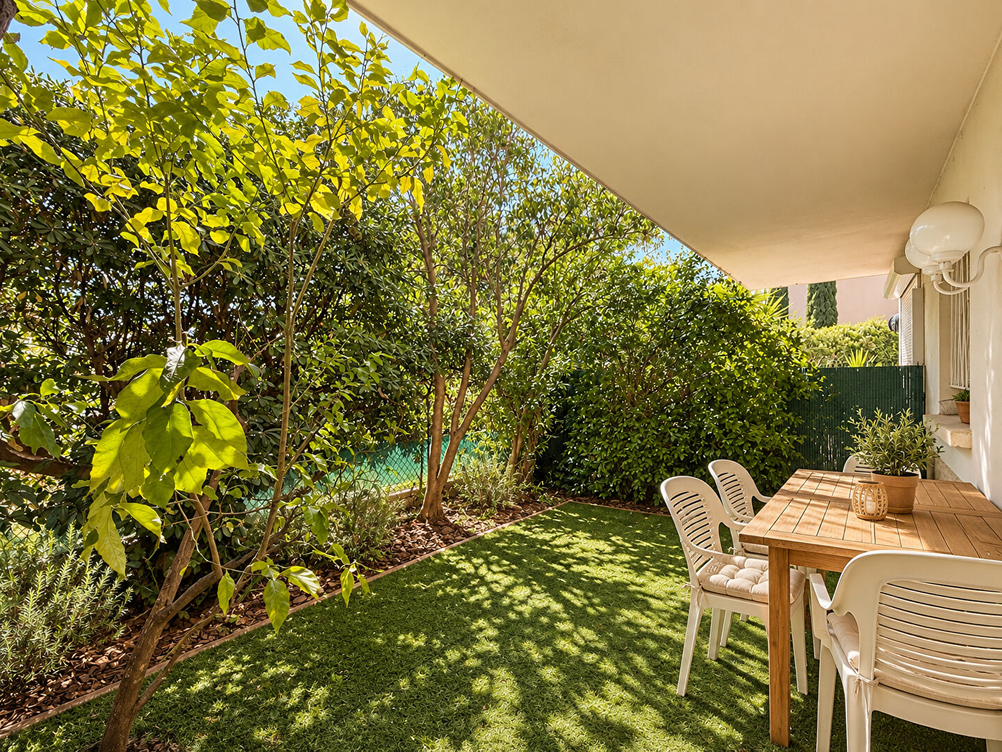 Appartement CANNES (06400) 4 pi&egrave;ces 96.40 m&sup2;