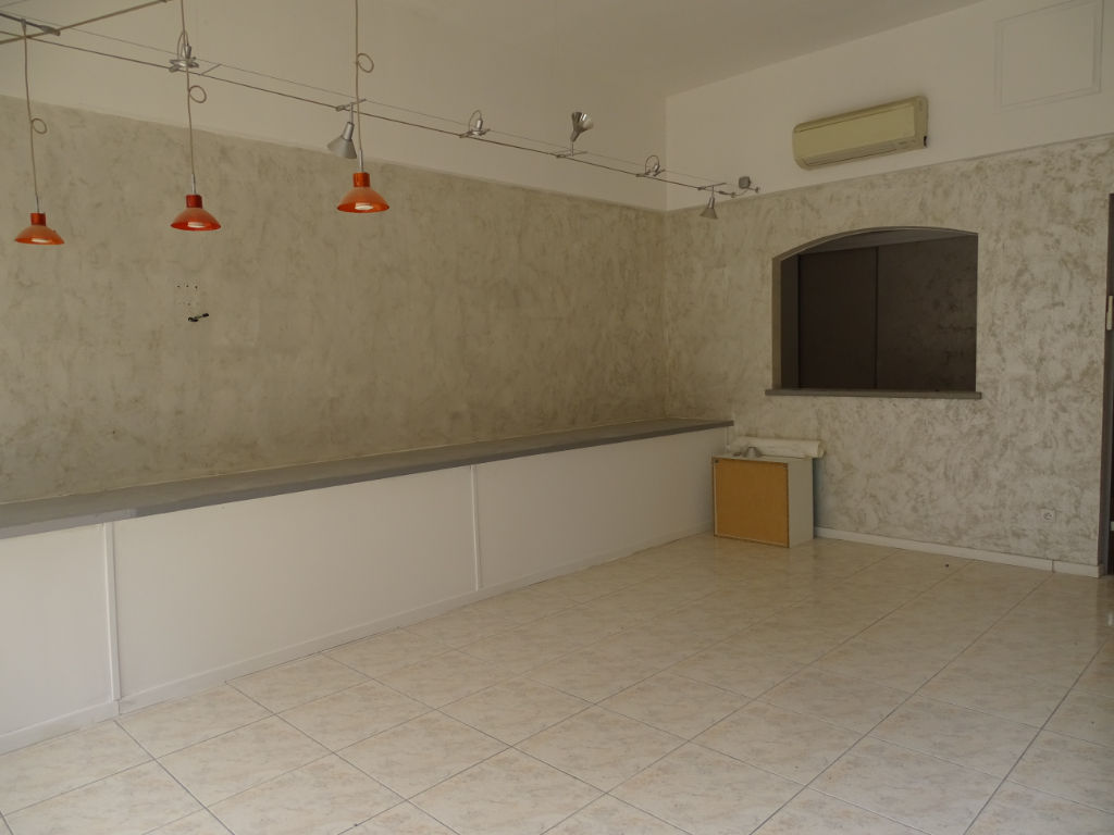 Local commercial CARCASSONNE (11000) 3 pièces 62.07 m²