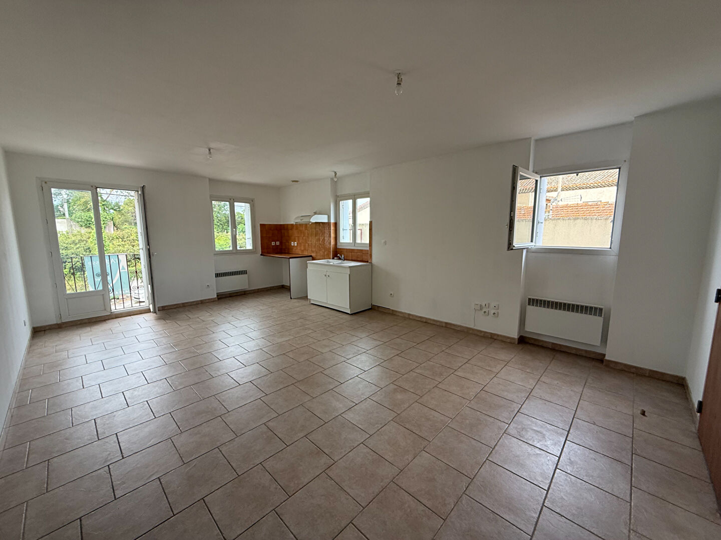 Appartement TREBES (11800) 2 pièces 53.00 m²