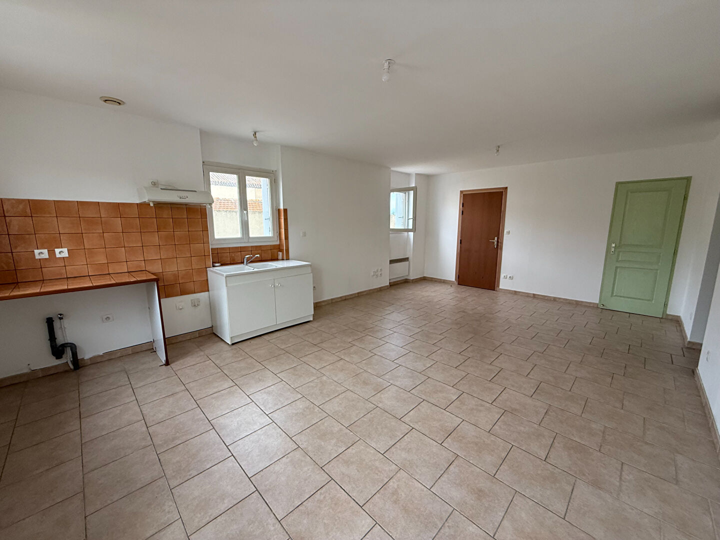 Appartement TREBES (11800) 2 pièces 53.00 m²