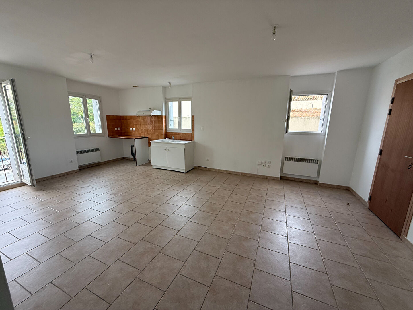 Appartement TREBES (11800) 2 pièces 53.00 m²