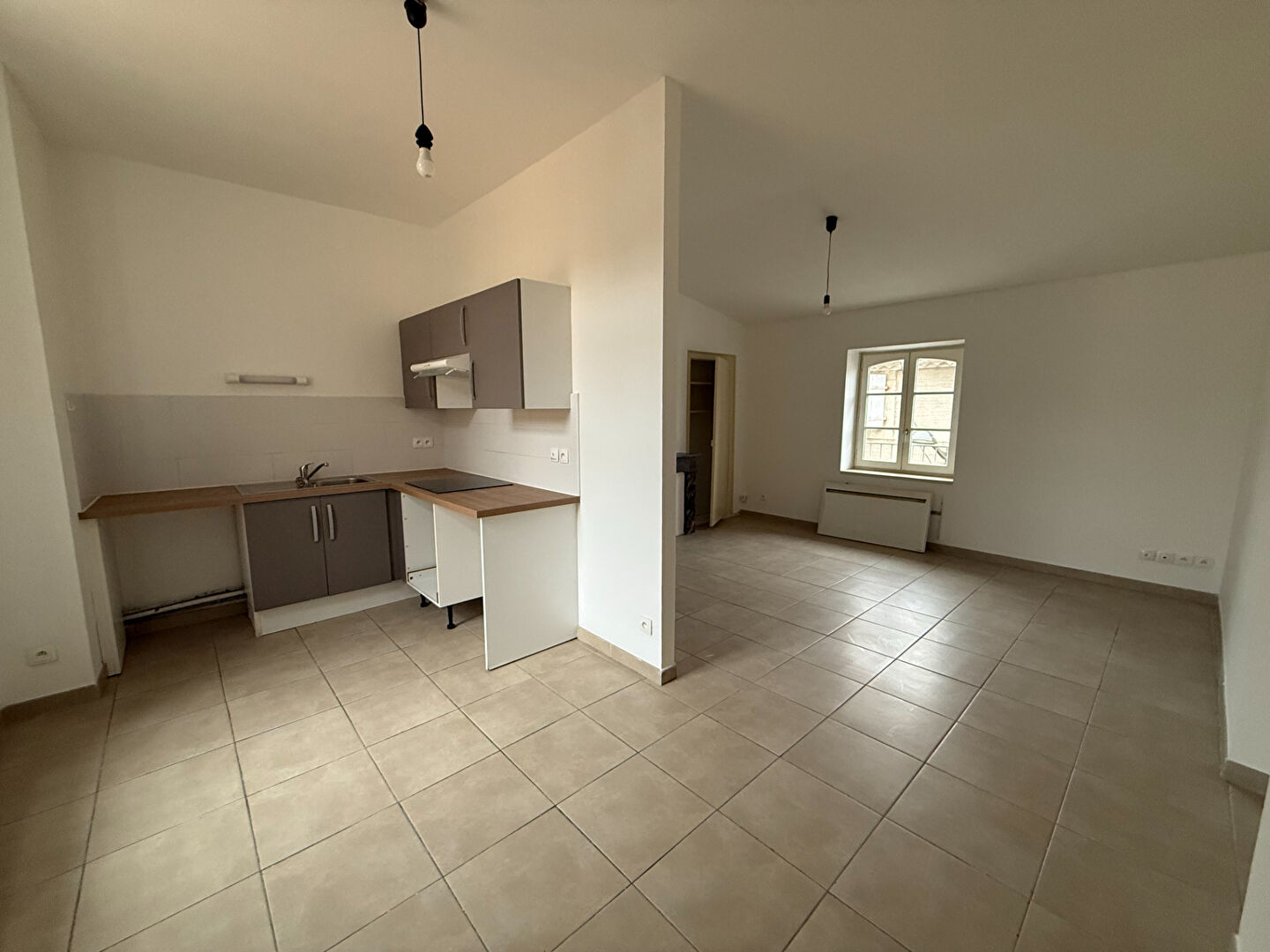 Appartement CARCASSONNE (11000) 3 pièces 65.20 m²