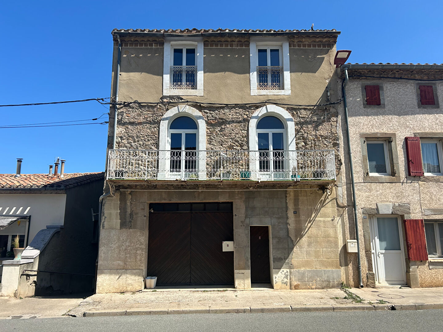Maison DOUZENS (11700) 6 pièces 200.00 m²