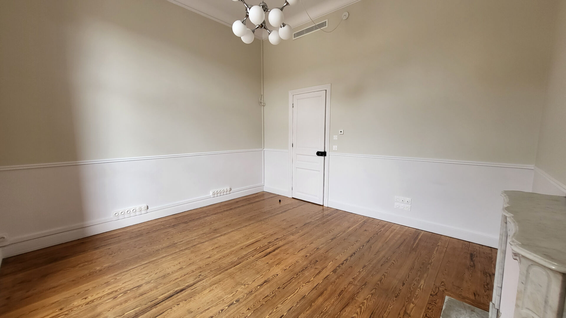 Bureaux CARCASSONNE (11000) 19.20 m²