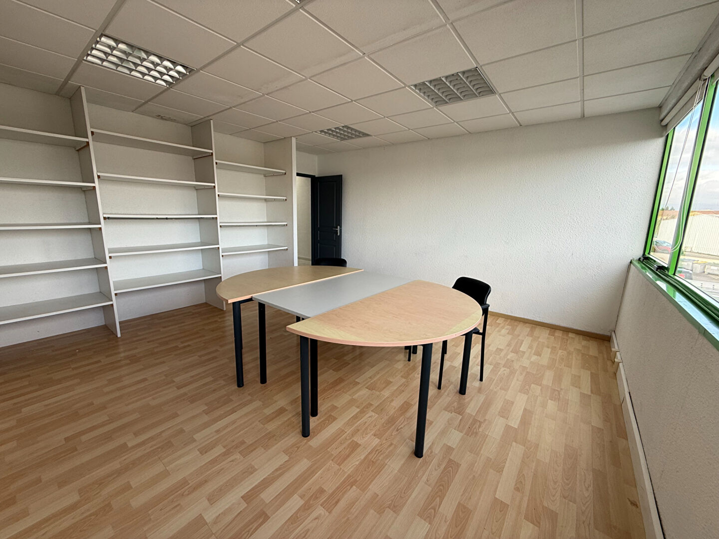 Bureaux CARCASSONNE (11000) 150.29 m&sup2;