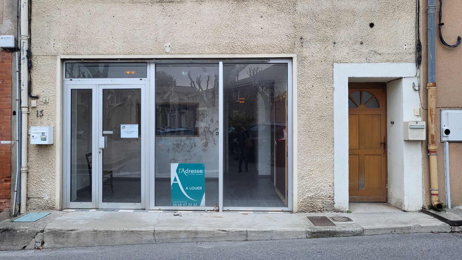 Local commercial CAPENDU (11700) 60.00 m²