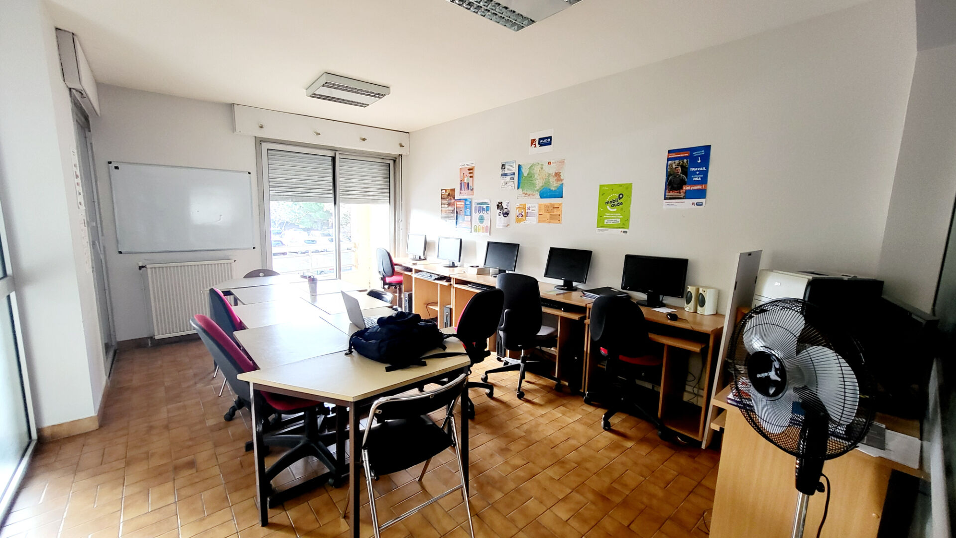 Bureaux CARCASSONNE (11000) 130.00 m²