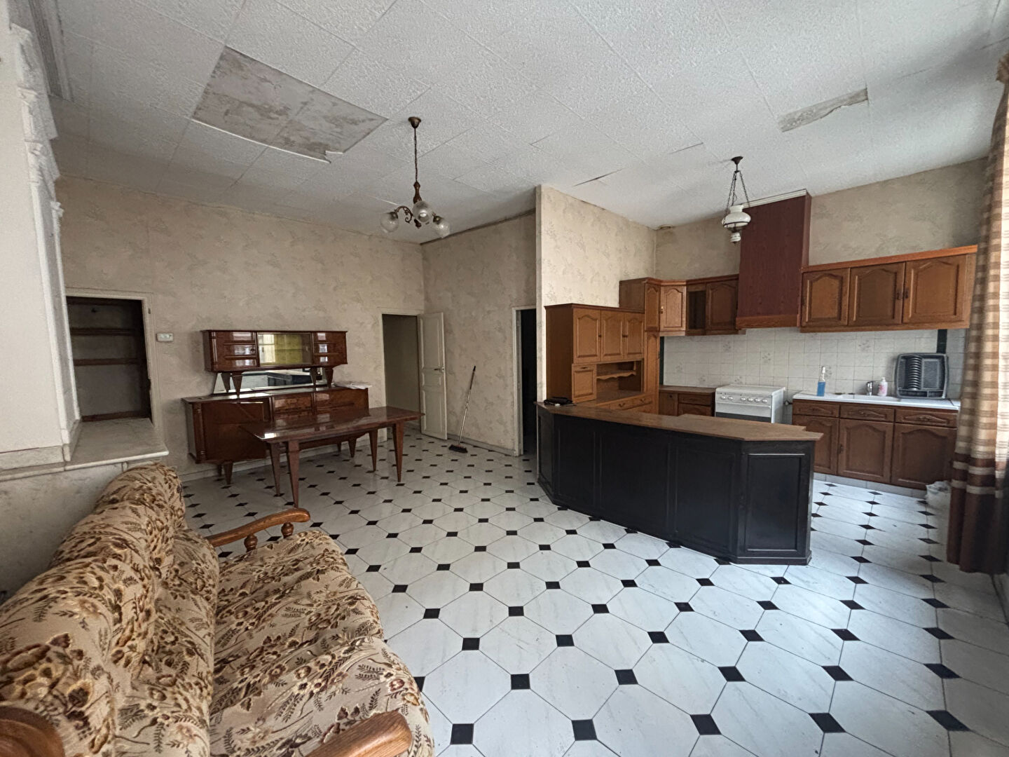 Maison CARCASSONNE (11000) 5 pièces 133.00 m²