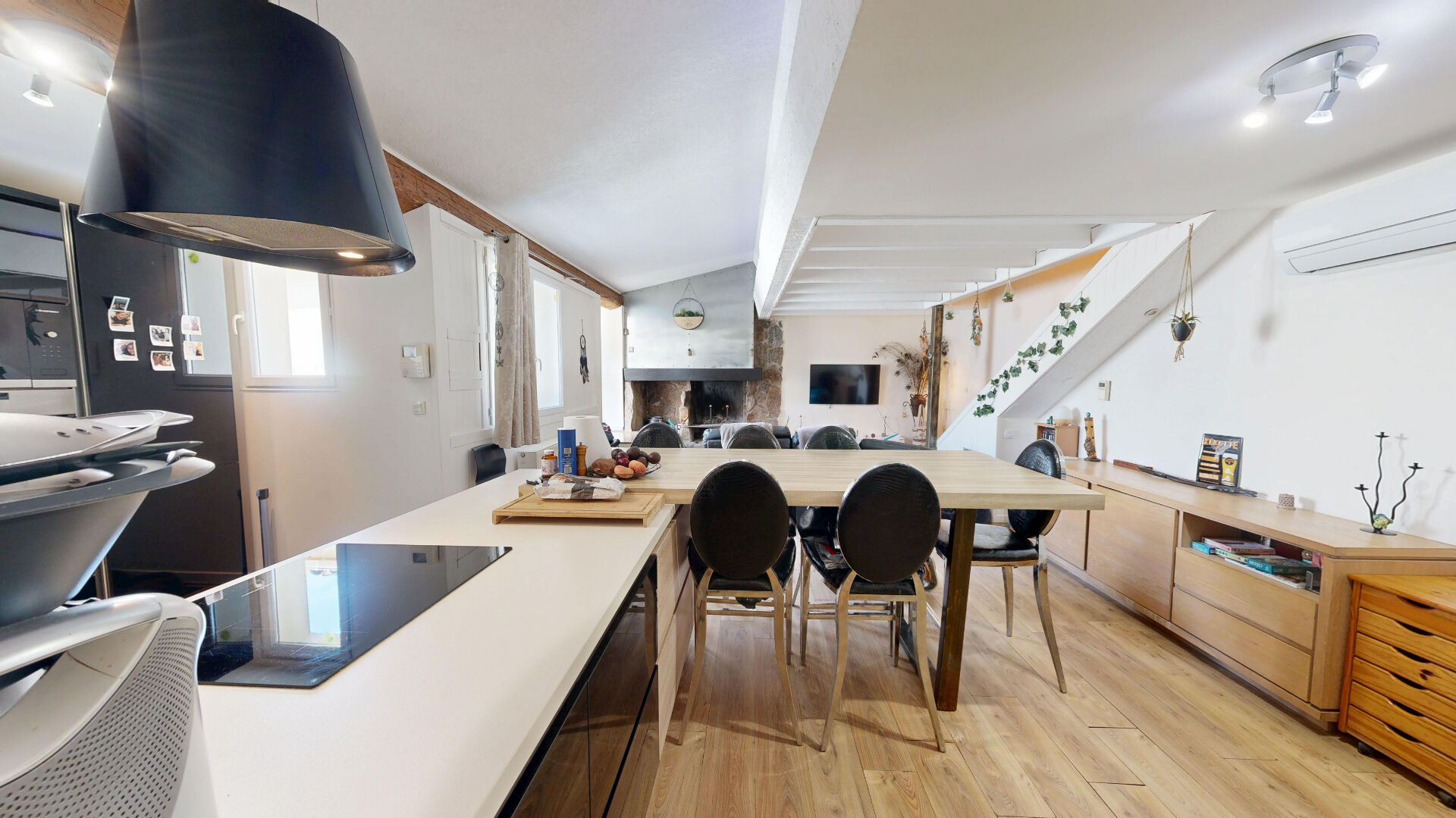 Maison CARCASSONNE (11000) 6 pièces 154.00 m²