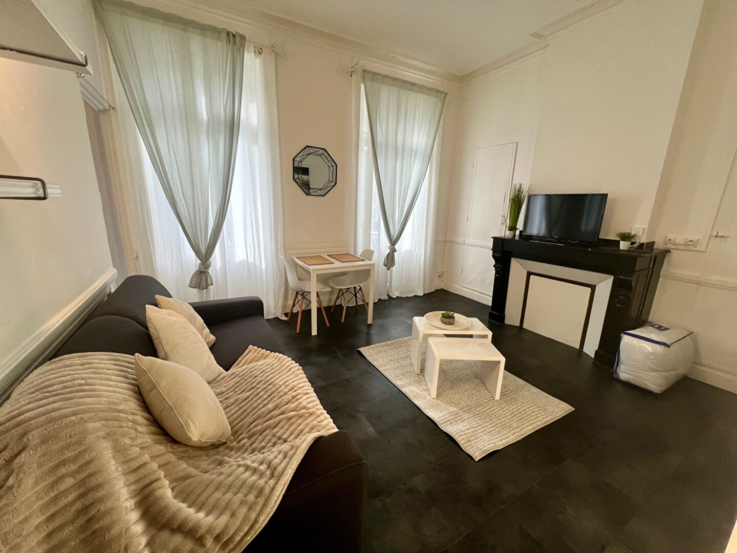 Appartement CARCASSONNE (11000) 1 pièce 27.14 m²