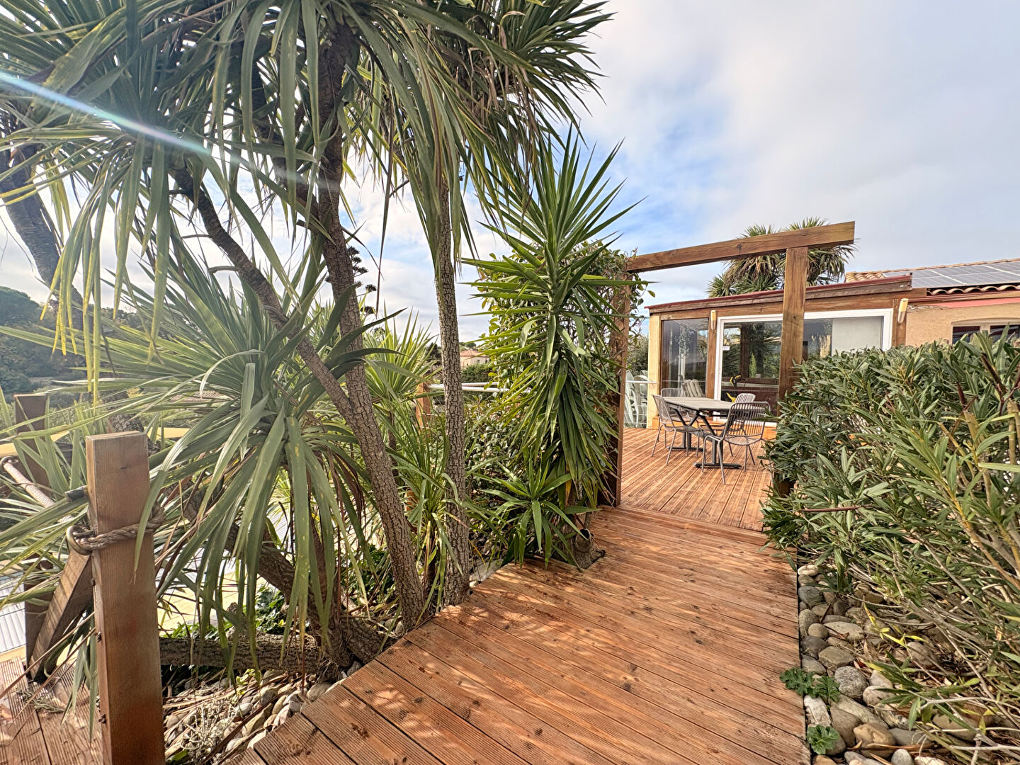 Maison CARCASSONNE (11000) 7 pièces 190.00 m²