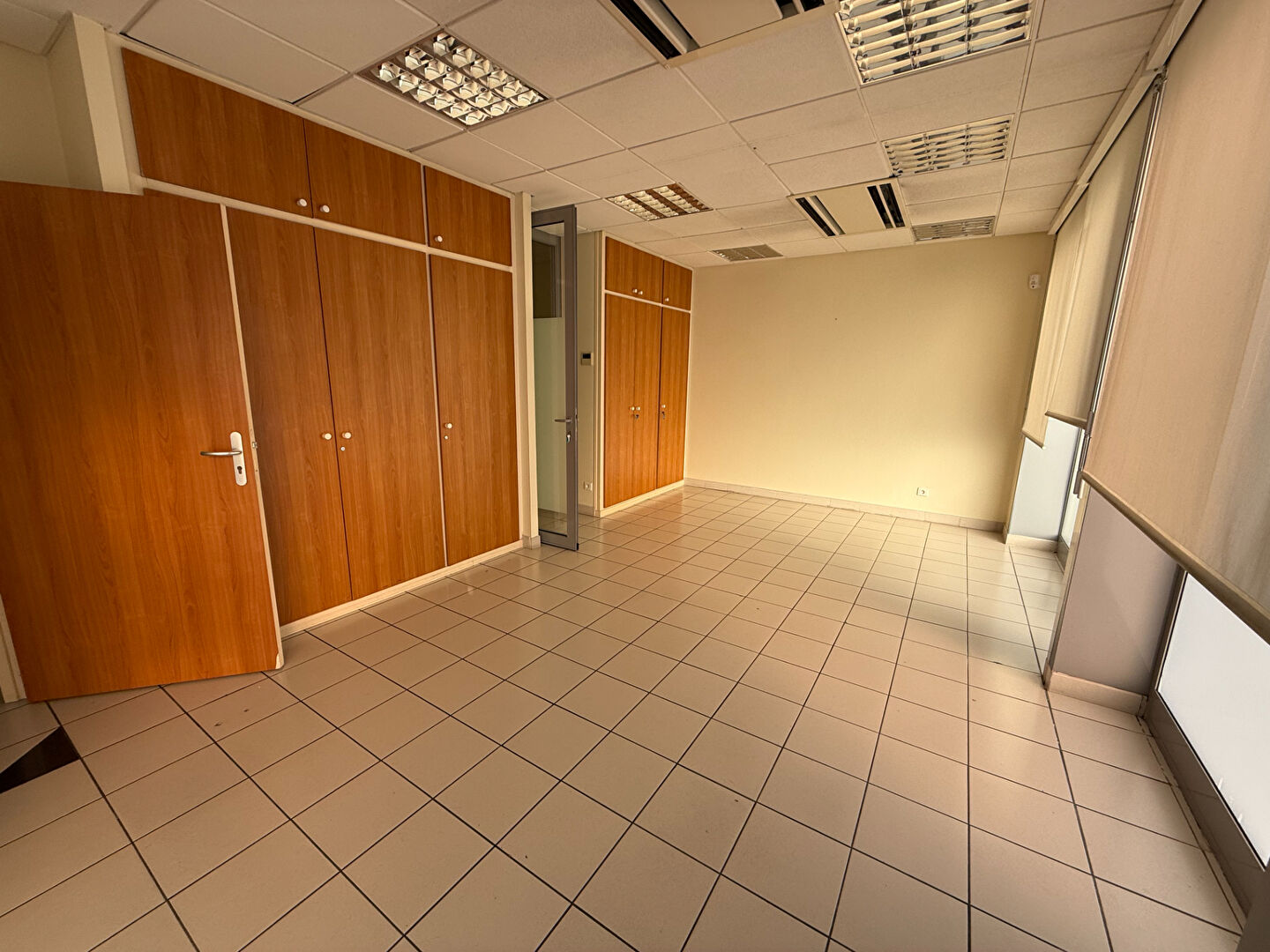 Bureaux CARCASSONNE (11000) 104.00 m&sup2;