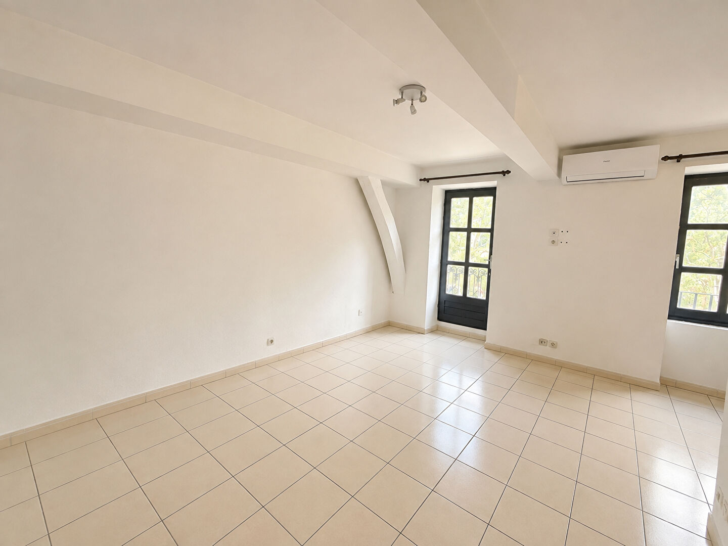 Appartement CARCASSONNE (11000) 2 pi&egrave;ces 47.63 m&sup2;