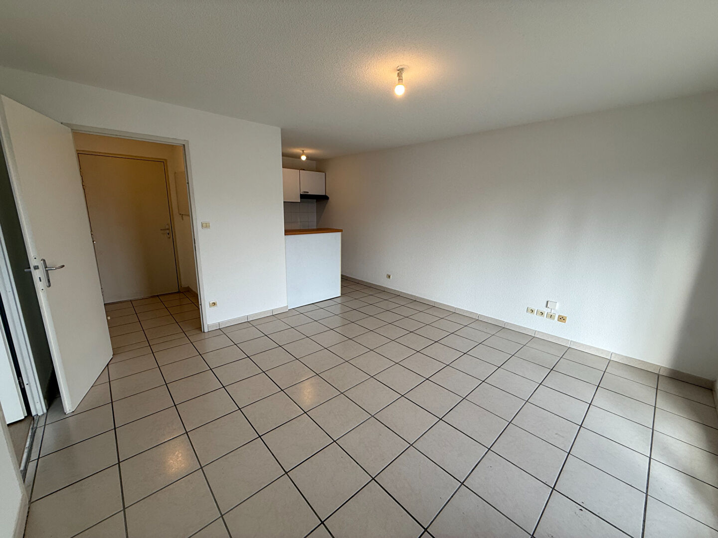 Appartement CARCASSONNE (11000) 2 pièces 35.90 m²