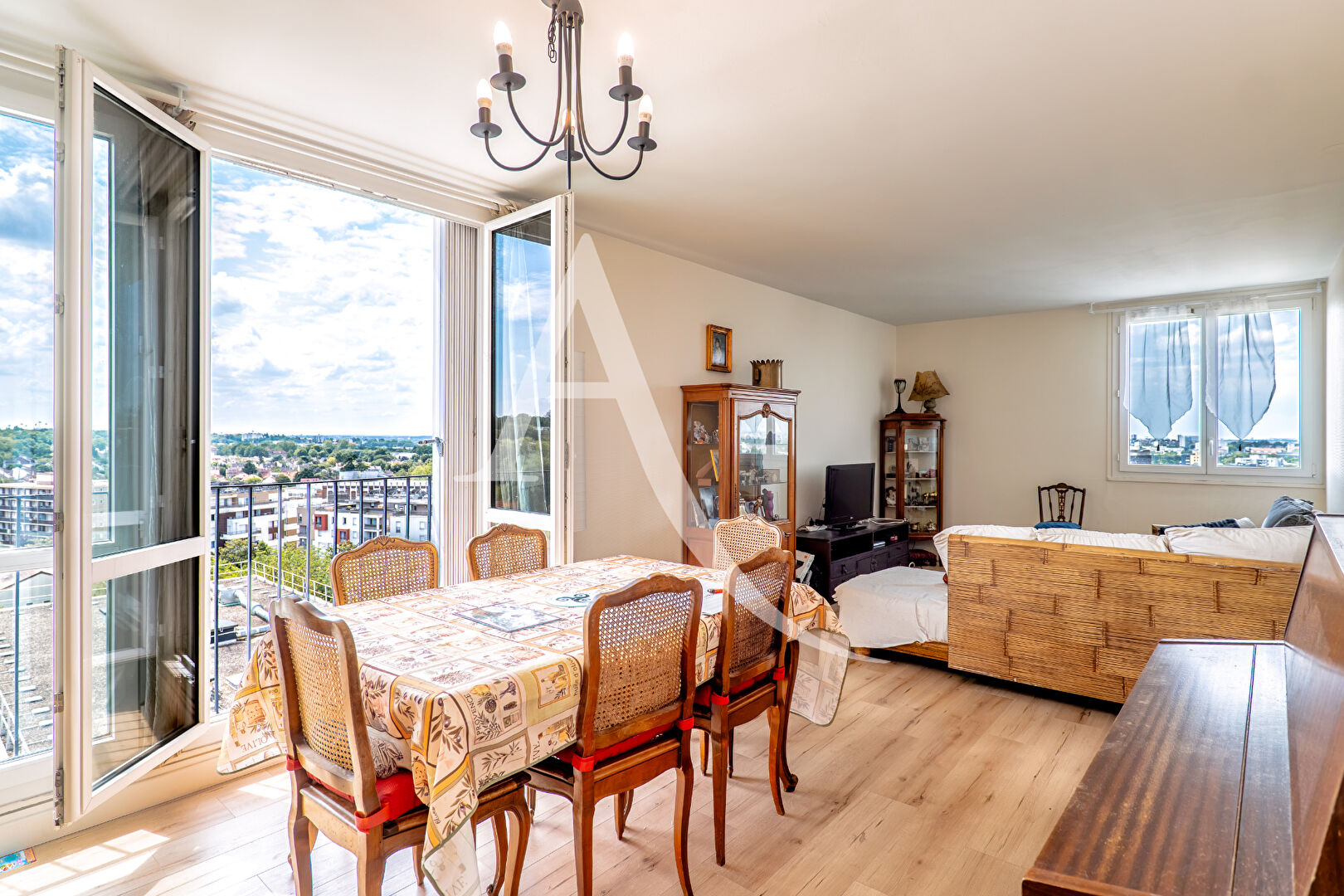 Appartement BOISSY SAINT LEGER (94470) 4 pi&egrave;ces 85.29 m&sup2;