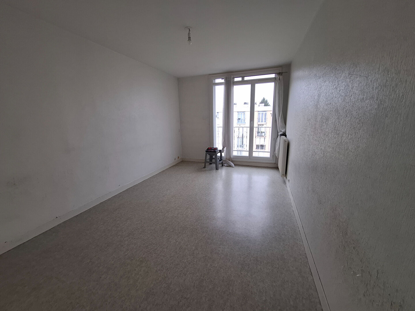 Appartement LIMEIL BREVANNES (94450) 2 pi&egrave;ces 42.69 m&sup2;